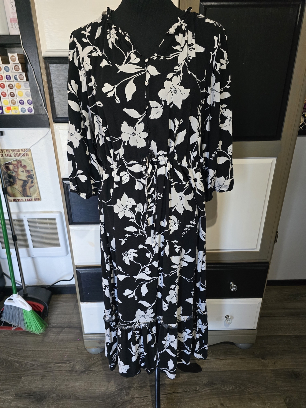 Black & White Floral Tie-Waist Maxi Dress